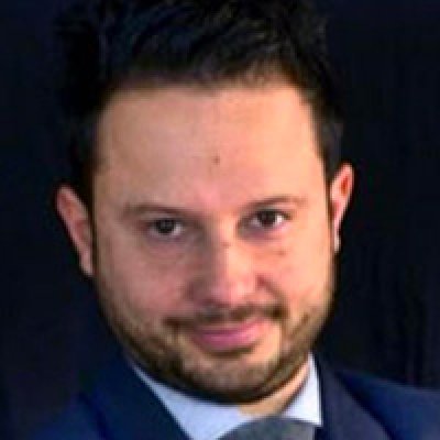 Avv. Simone S., avvocato esperto in procedure di sovraindebitamento