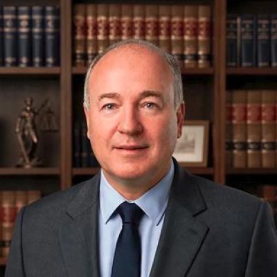 Avv. Denis B., avvocato esperto in locazioni, sfratti e rapporti di godimento