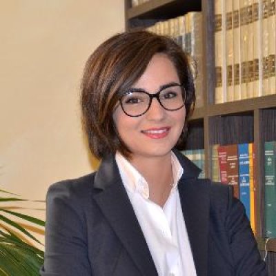 Avv. Francesca S., avvocato esperto in impugnazione atti impositivi